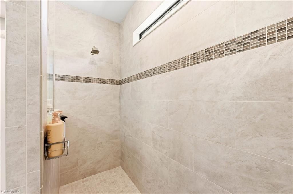 6844 Winding Cypress Dr, Naples, FL 34114 Photo