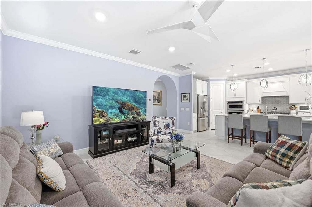 6844 Winding Cypress Dr, Naples, FL 34114 Photo