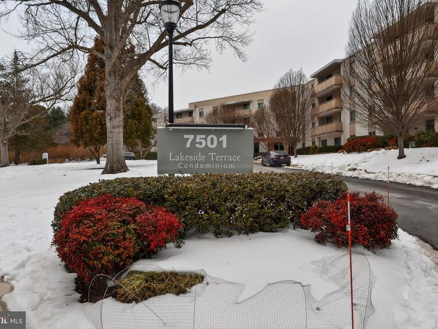 7505 Democracy Boulevard, Unit 114, Bethesda, MD 20817 Main Photo