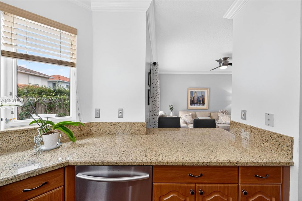 13163 SW 142 St, Miami, FL 33186 Photo