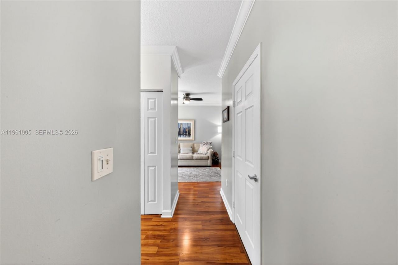 13163 SW 142 St, Miami, FL 33186 Photo