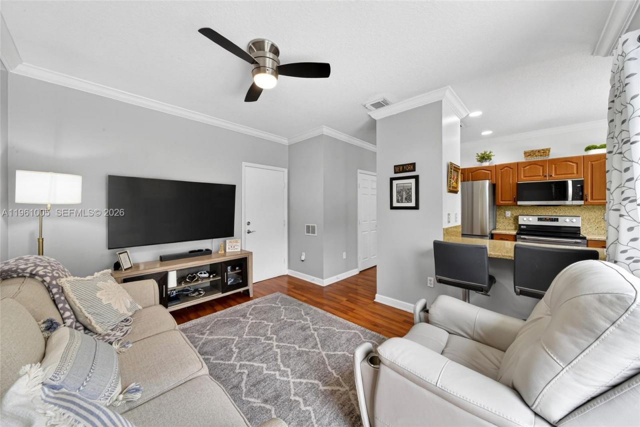 13163 SW 142 St, Miami, FL 33186 Photo