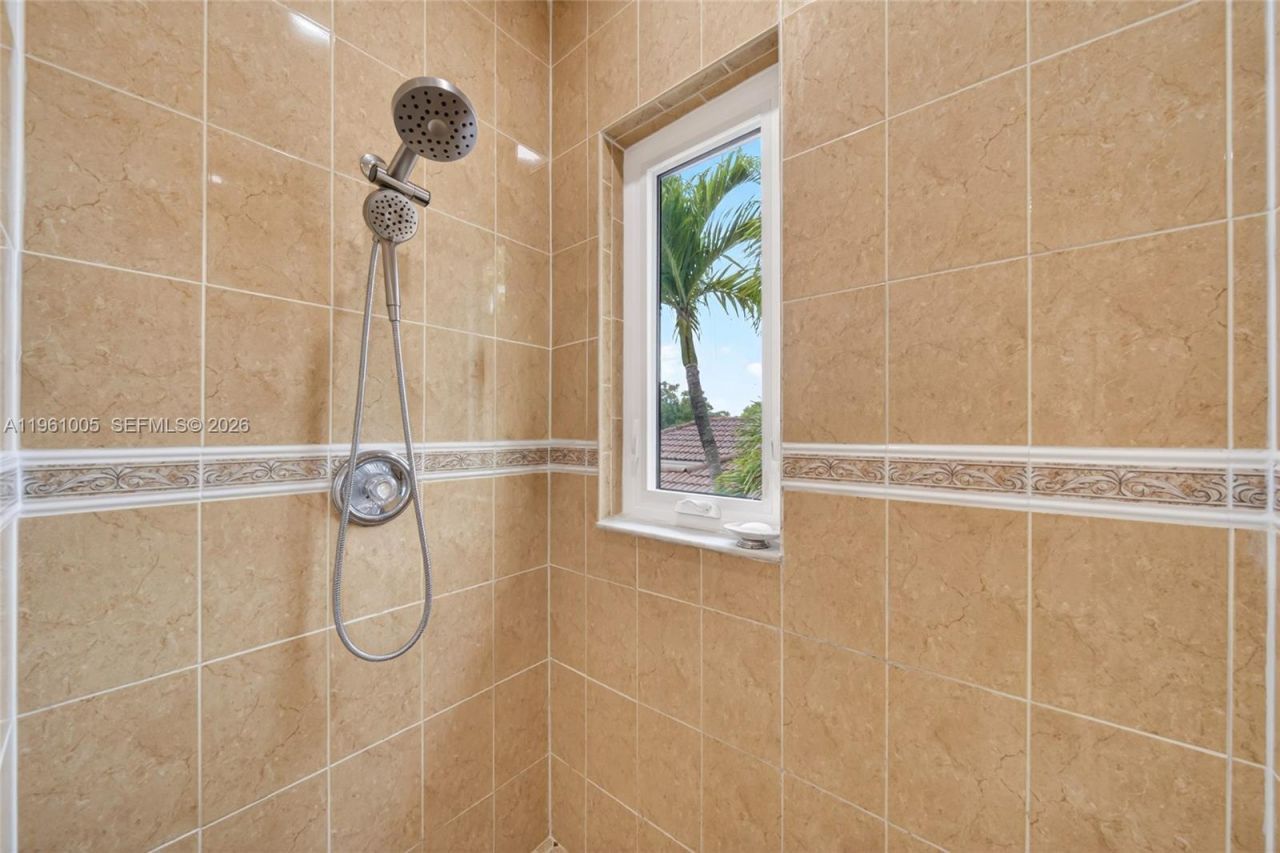 13163 SW 142 St, Miami, FL 33186 Photo