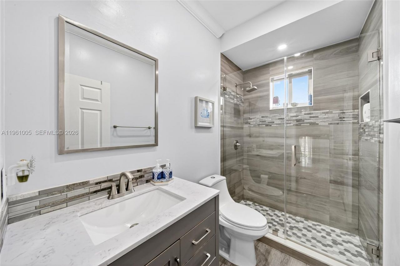 13163 SW 142 St, Miami, FL 33186 Photo