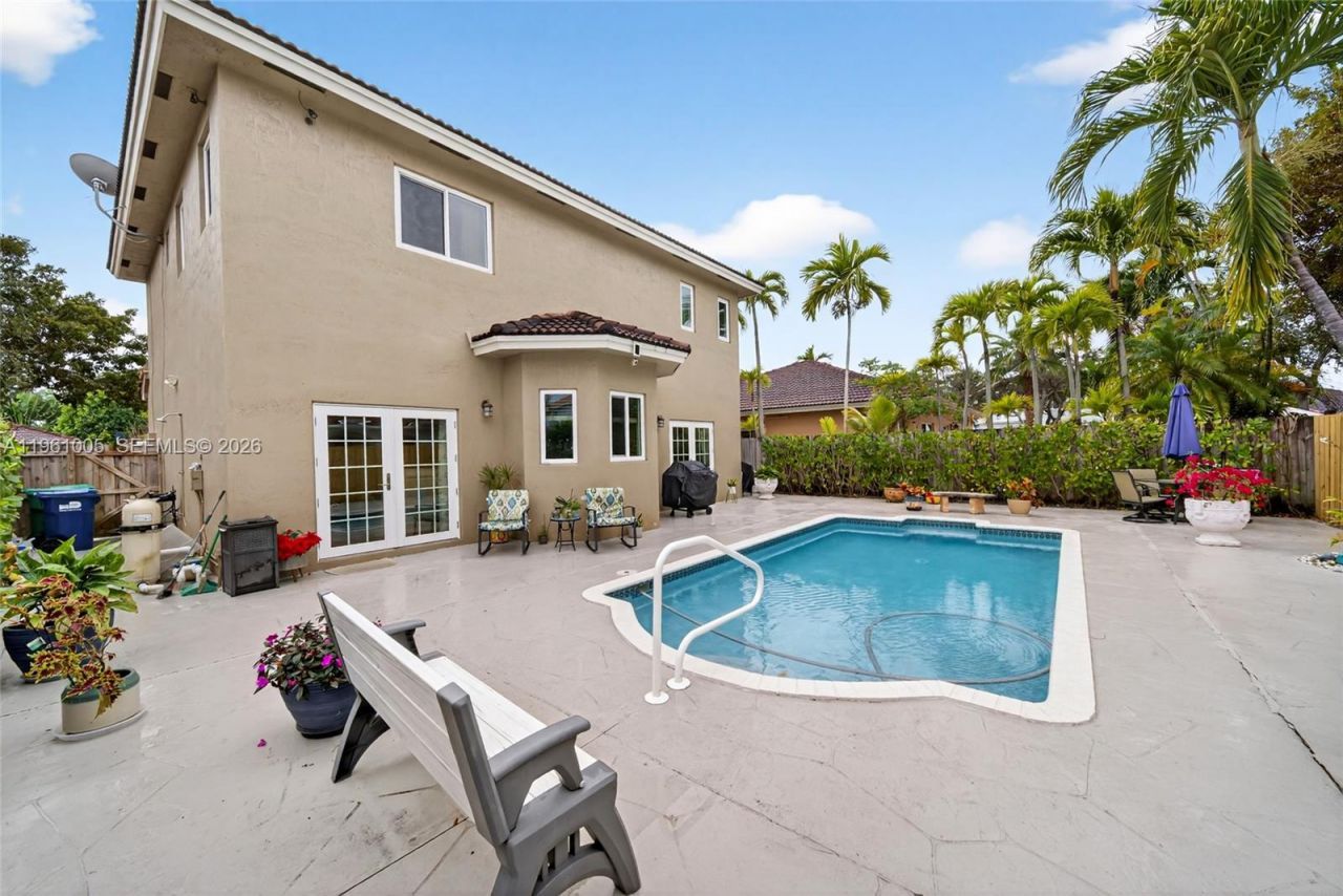 13163 SW 142 St, Miami, FL 33186 Photo