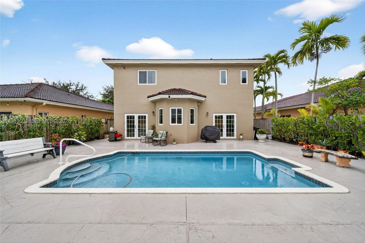 13163 SW 142 St, Miami, FL 33186 Photo