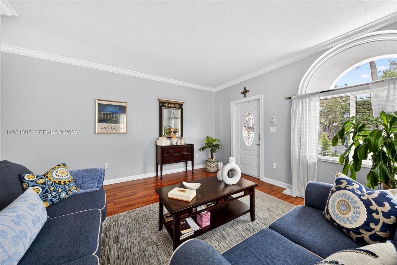 13163 SW 142 St, Miami, FL 33186 Photo