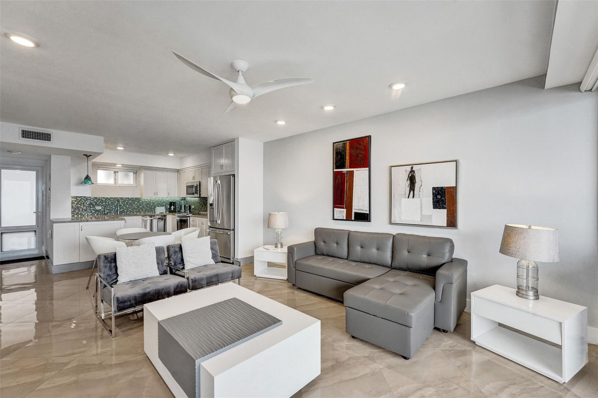 345 N Fort Lauderdale Beach Boulevard, Unit 1004, Fort Lauderdale, FL 33304 Photo