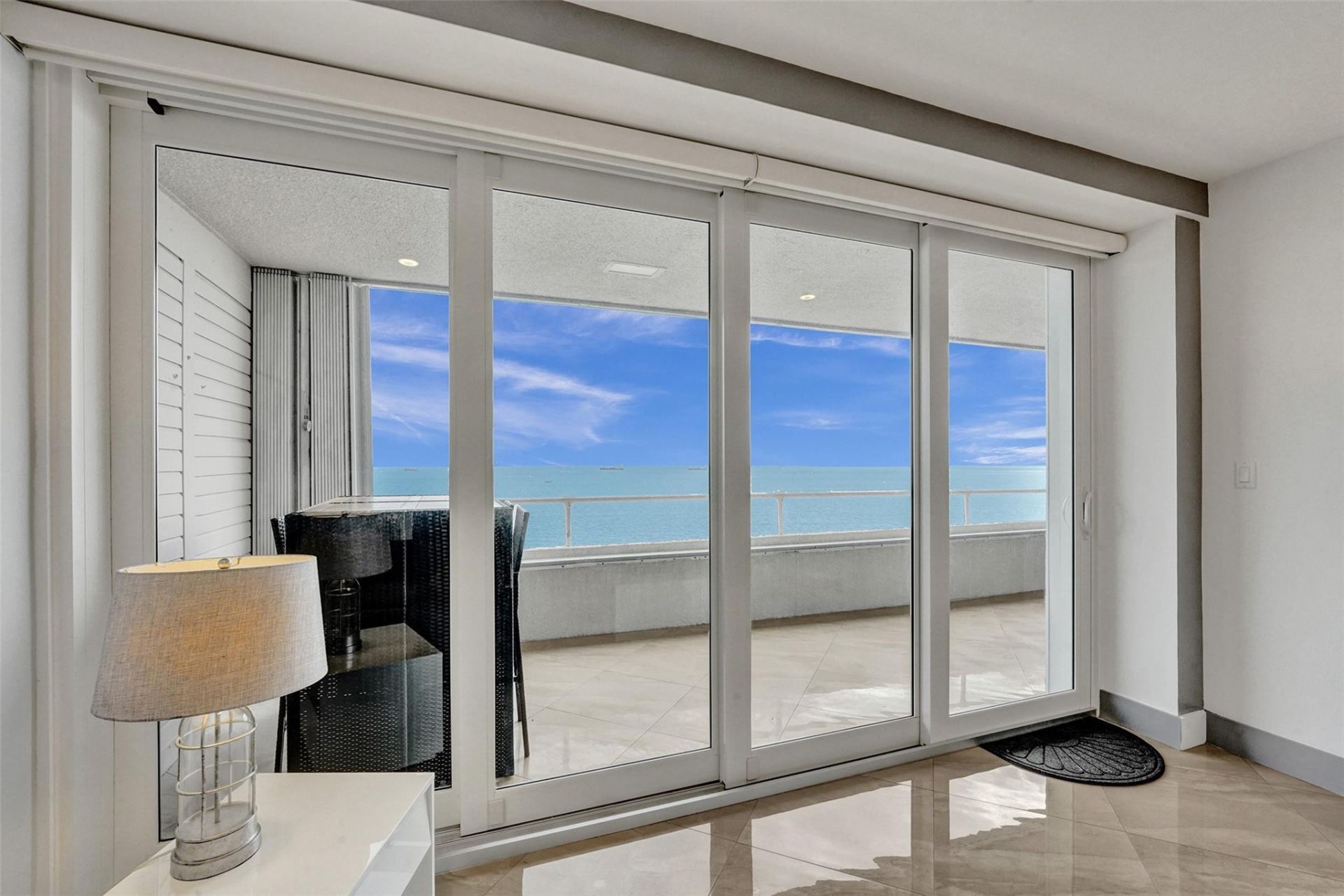 345 N Fort Lauderdale Beach Boulevard, Unit 1004, Fort Lauderdale, FL 33304 Photo