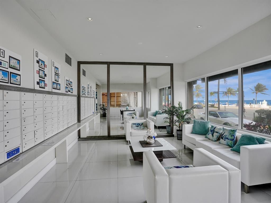 345 N Fort Lauderdale Beach Boulevard, Unit 1004, Fort Lauderdale, FL 33304 Photo