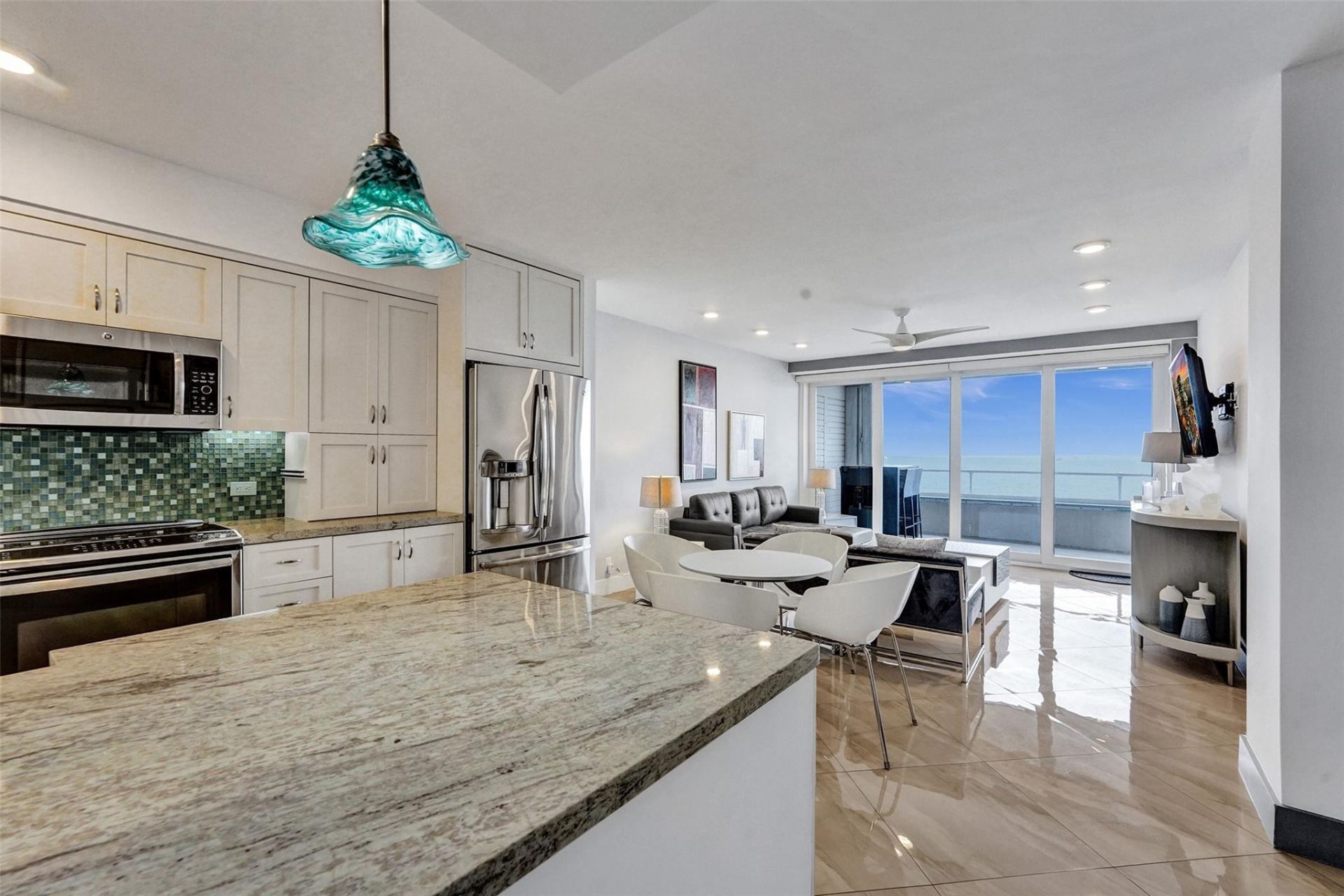 345 N Fort Lauderdale Beach Boulevard, Unit 1004, Fort Lauderdale, FL 33304 Photo