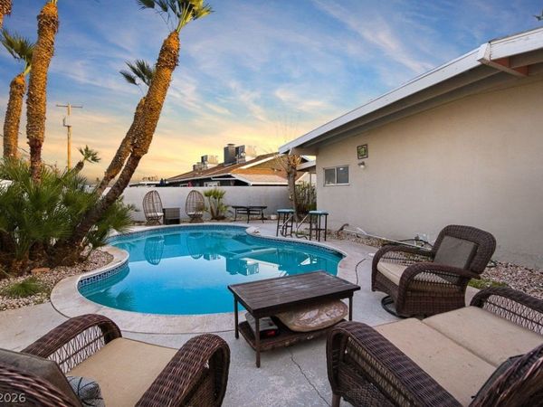 3964 Acapulco Avenue, Las Vegas, NV 89121