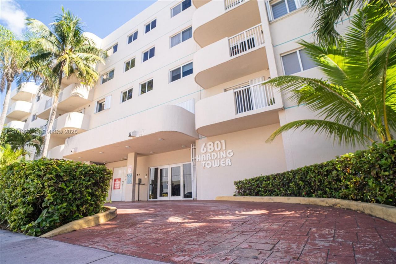6801 Harding Ave, Unit 301, Miami Beach, FL 33141 Photo
