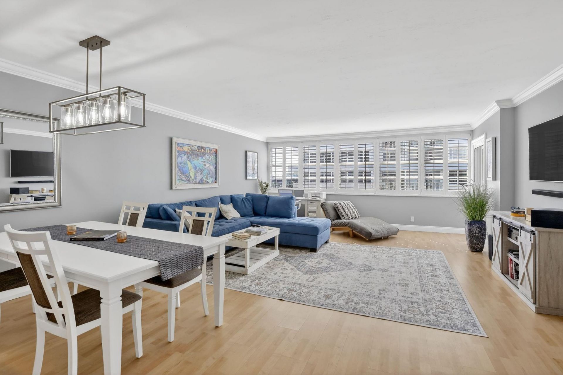 1170 N Federal Highway, Unit 708, Fort Lauderdale, FL 33304 Photo