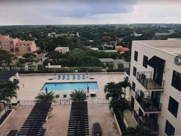 1300 E Ponce De Leon Blvd, Unit 514, Coral Gables, FL 33134