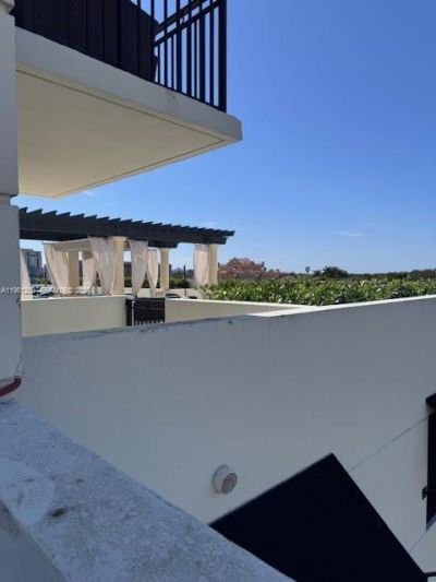 1300 E Ponce De Leon Blvd, Unit 514, Coral Gables, FL 33134 Photo