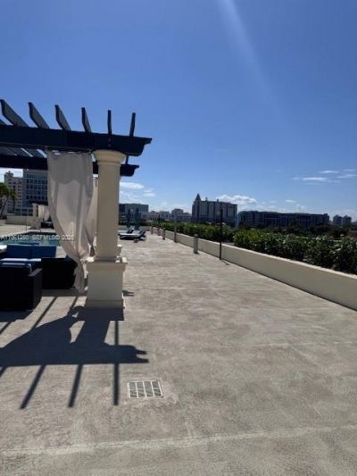 1300 E Ponce De Leon Blvd, Unit 514, Coral Gables, FL 33134 Photo