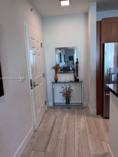 1300 E Ponce De Leon Blvd, Unit 514, Coral Gables, FL 33134 Photo