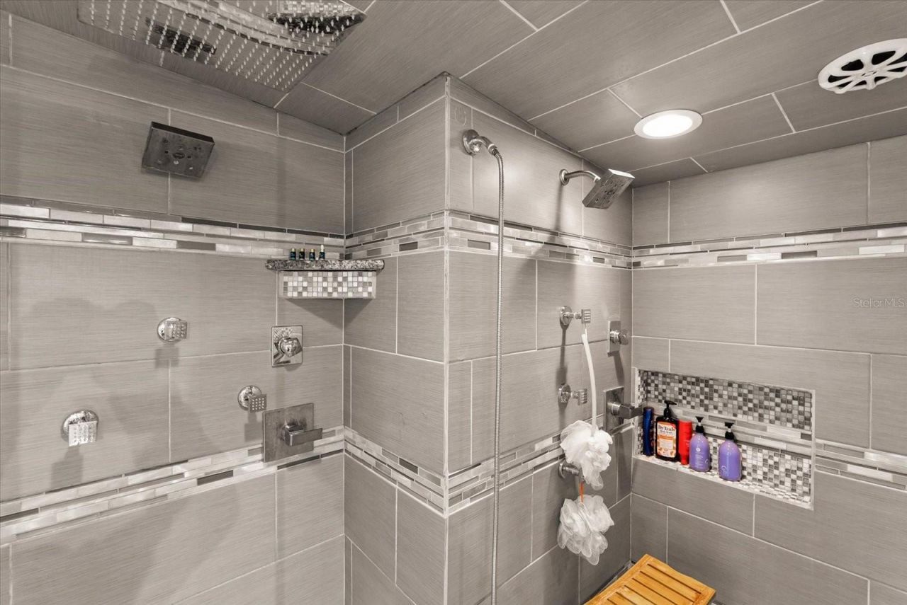 8255 Lake Underhill Road, Orlando, FL 32825 Photo