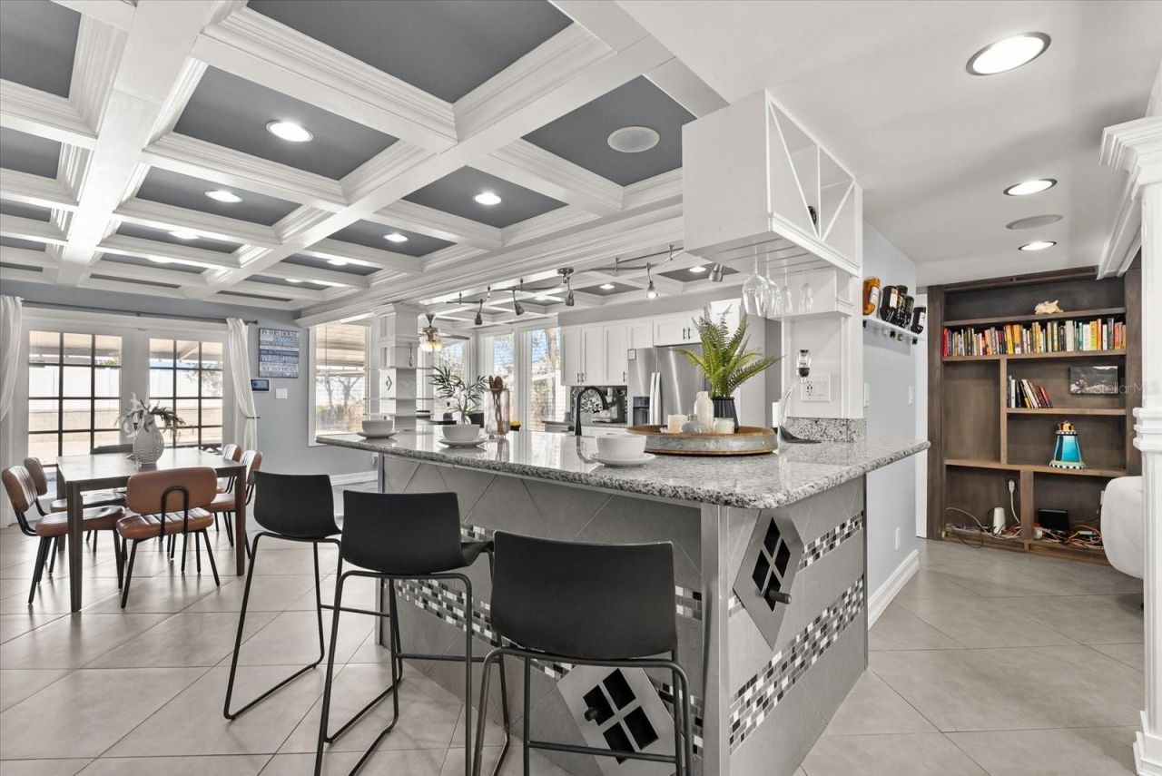 8255 Lake Underhill Road, Orlando, FL 32825 Photo