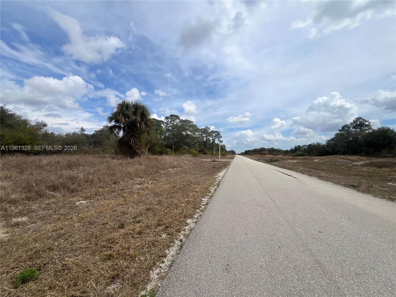 2805 E 16 St , Lehigh Acres, FL 33972 Photo