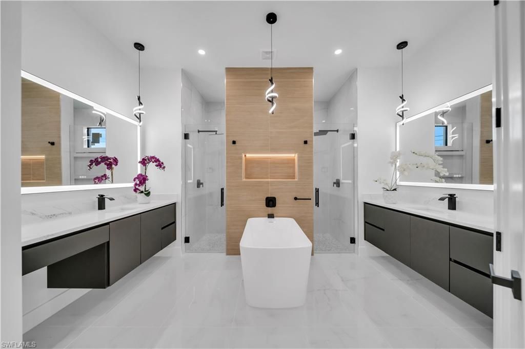 2221 SW 5th Pl, Cape Coral, FL 33991 Photo