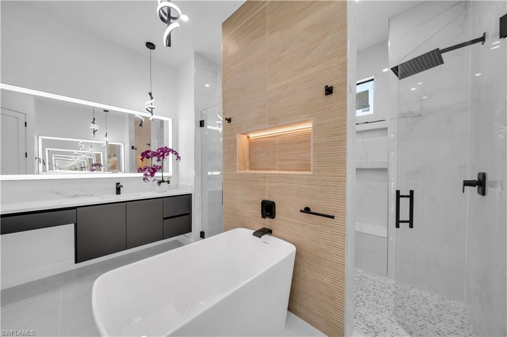 2221 SW 5th Pl, Cape Coral, FL 33991 Photo