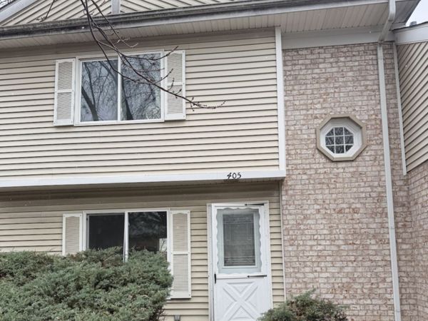 405 Colony Court, Bolingbrook, IL 60440