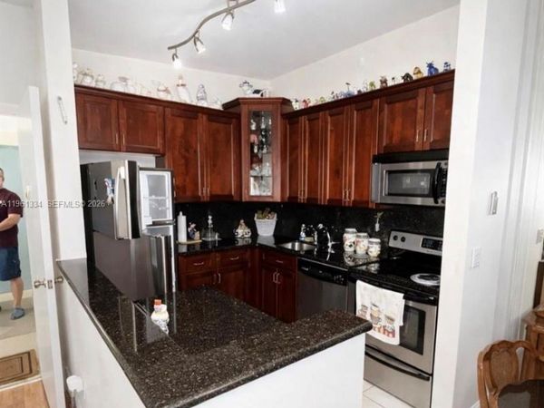 7707 Ashmont Cir, Unit 214, Tamarac, FL 33321