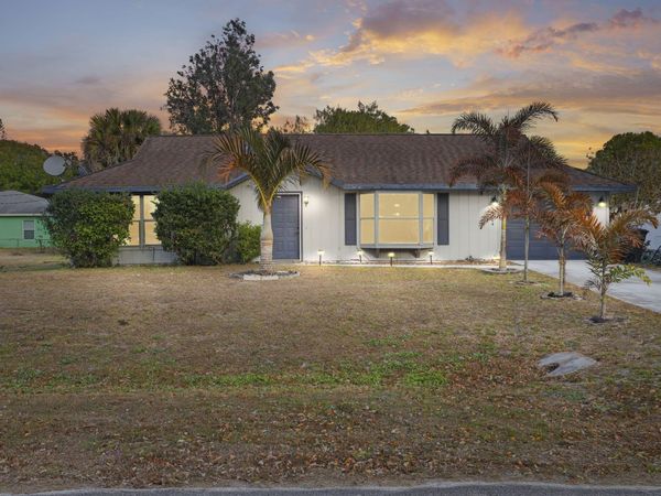 6504 Student Way, Fort Pierce, FL 34951