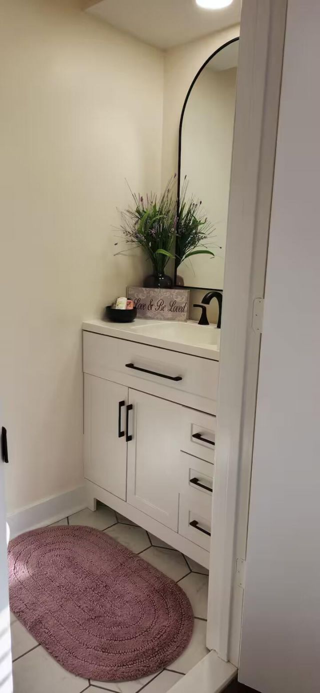 8471 Yadkin Circle Photo 10