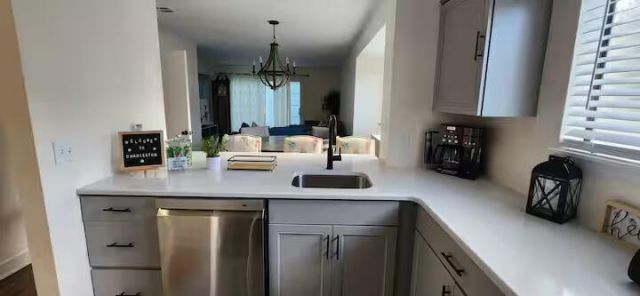 8471 Yadkin Circle Photo 9