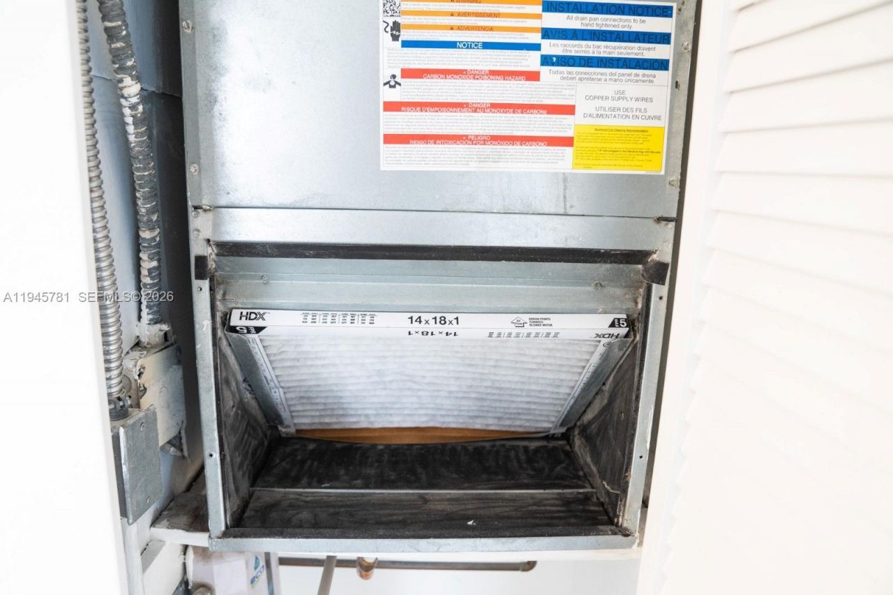 220 SW 9th Ave , Unit 306, Hallandale Beach, FL 33009 Photo