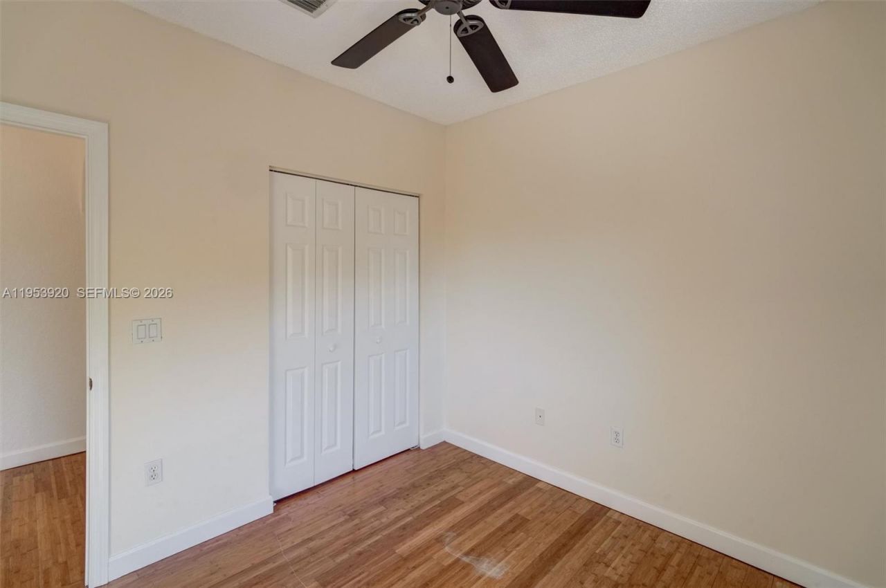 9053 SW 214th St , Unit n/a, Cutler Bay, FL 33189 Photo