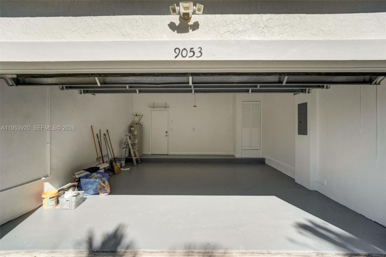 9053 SW 214th St , Unit n/a, Cutler Bay, FL 33189 Photo