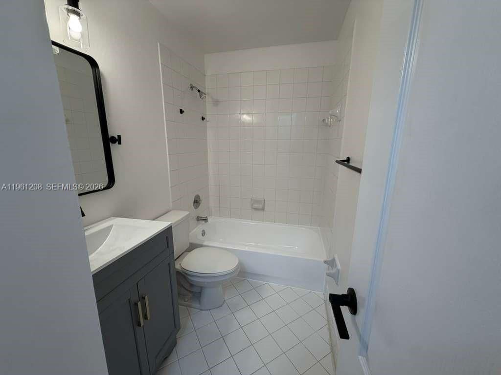 14219 SW 121st Pl, Unit 4, Miami, FL 33186 Photo