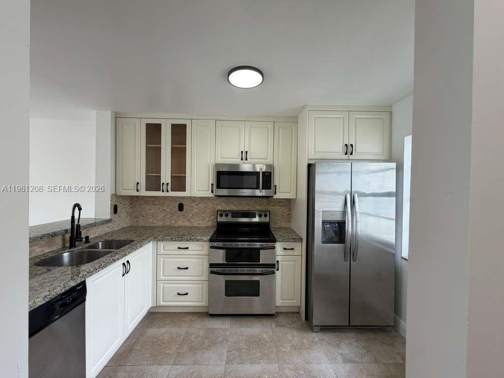 14219 SW 121st Pl, Unit 4, Miami, FL 33186 Photo