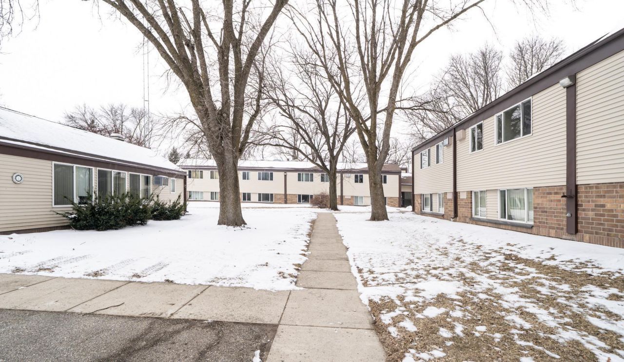 500 S 13th Street, Olivia, MN 56277 Main Photo