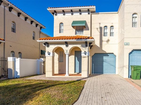 111 S MELVILLE AVENUE, TAMPA, FL 33606