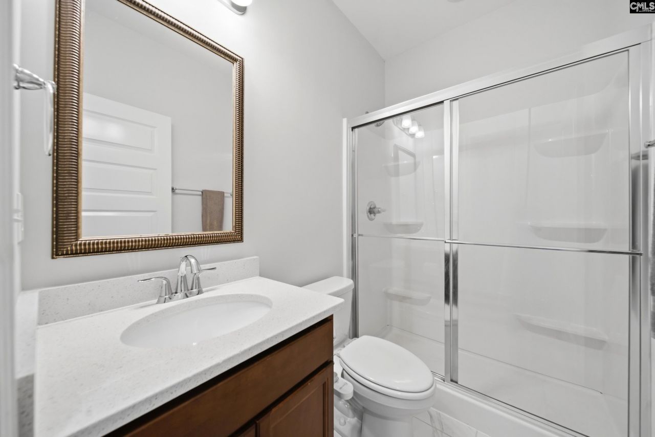 209 Madison Park Drive  Photo 11