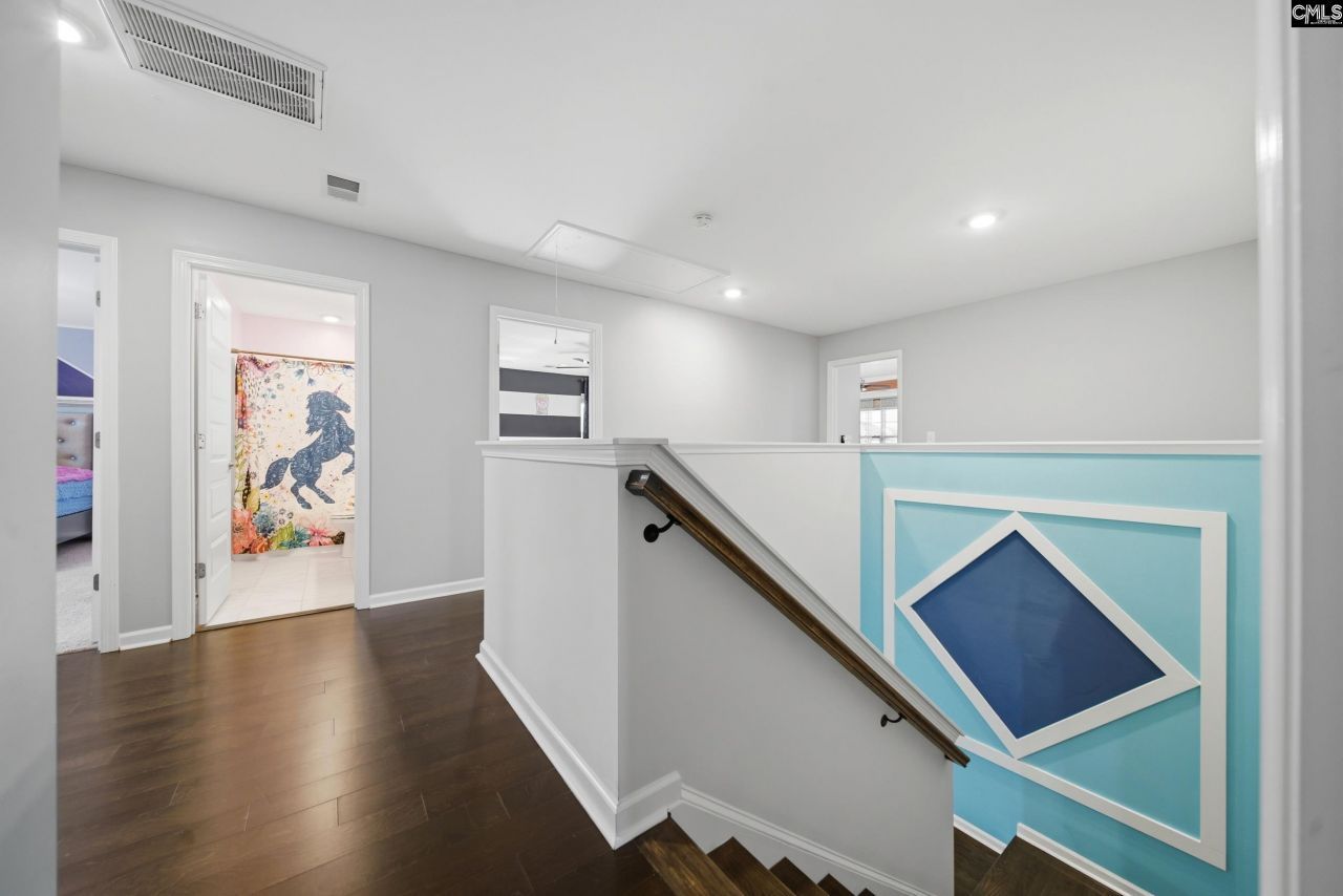 209 Madison Park Drive  Photo 13