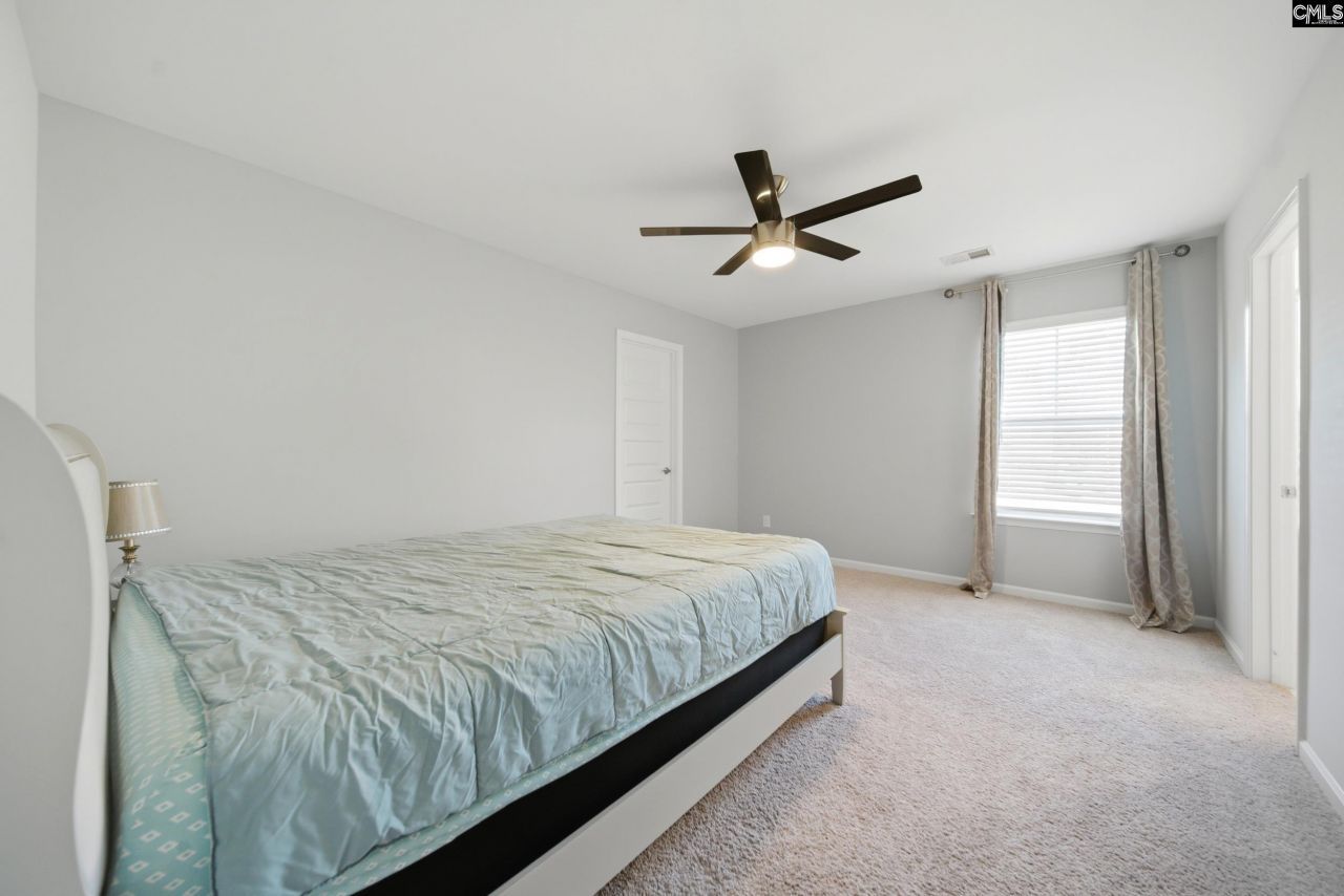 209 Madison Park Drive  Photo 14