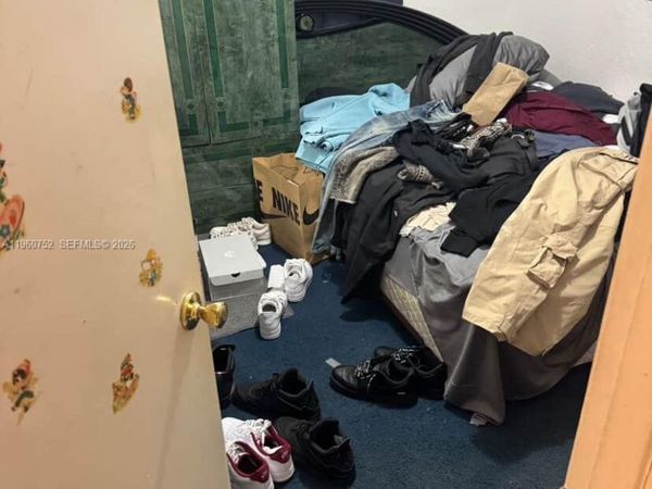 3560 NW 196th Ln , Miami Gardens, FL 33056