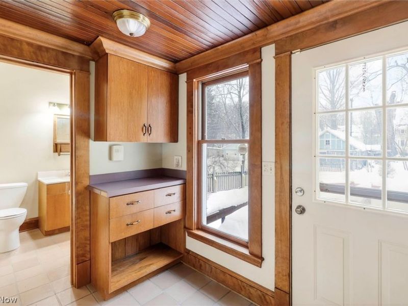 1798 Middlehurst Road, Cleveland Heights, OH 44118 Photo 15