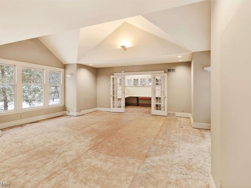 1798 Middlehurst Road, Cleveland Heights, OH 44118 Photo 18