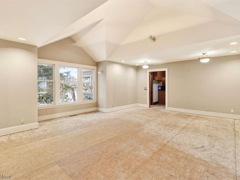 1798 Middlehurst Road, Cleveland Heights, OH 44118 Photo 19