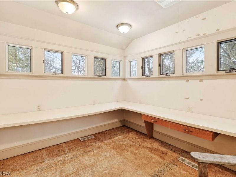 1798 Middlehurst Road, Cleveland Heights, OH 44118 Photo 21