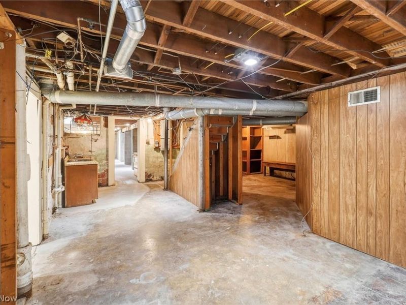 1798 Middlehurst Road, Cleveland Heights, OH 44118 Photo 43