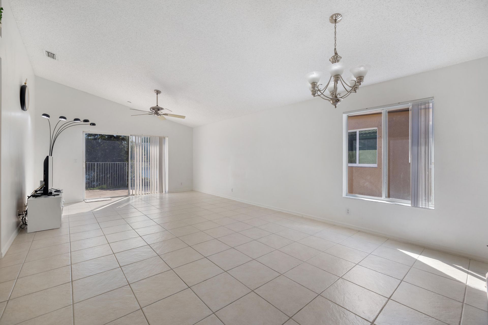 3800 Woodfield Drive, Coconut Creek, FL 33073 Photo