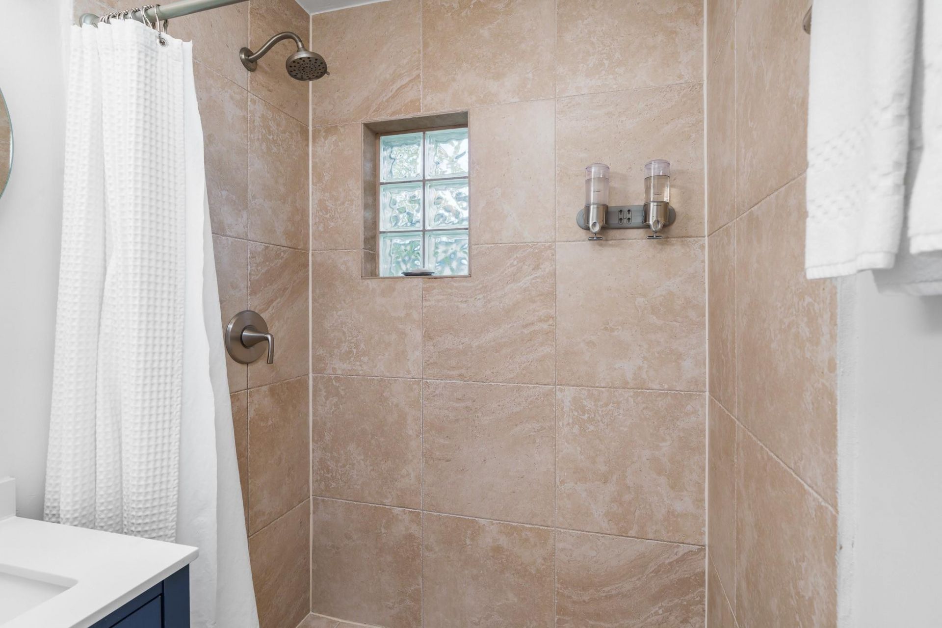 1110 NW 7th Avenue, Fort Lauderdale, FL 33311 Photo